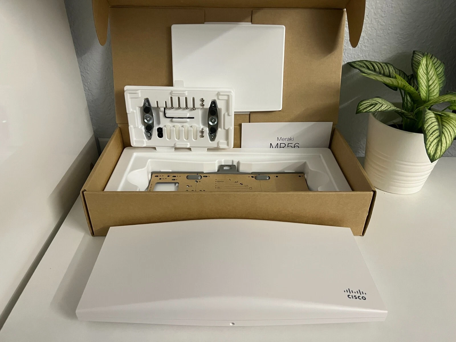 Cisco Meraki Wireless Access Points MR56-HW Unclaimed
